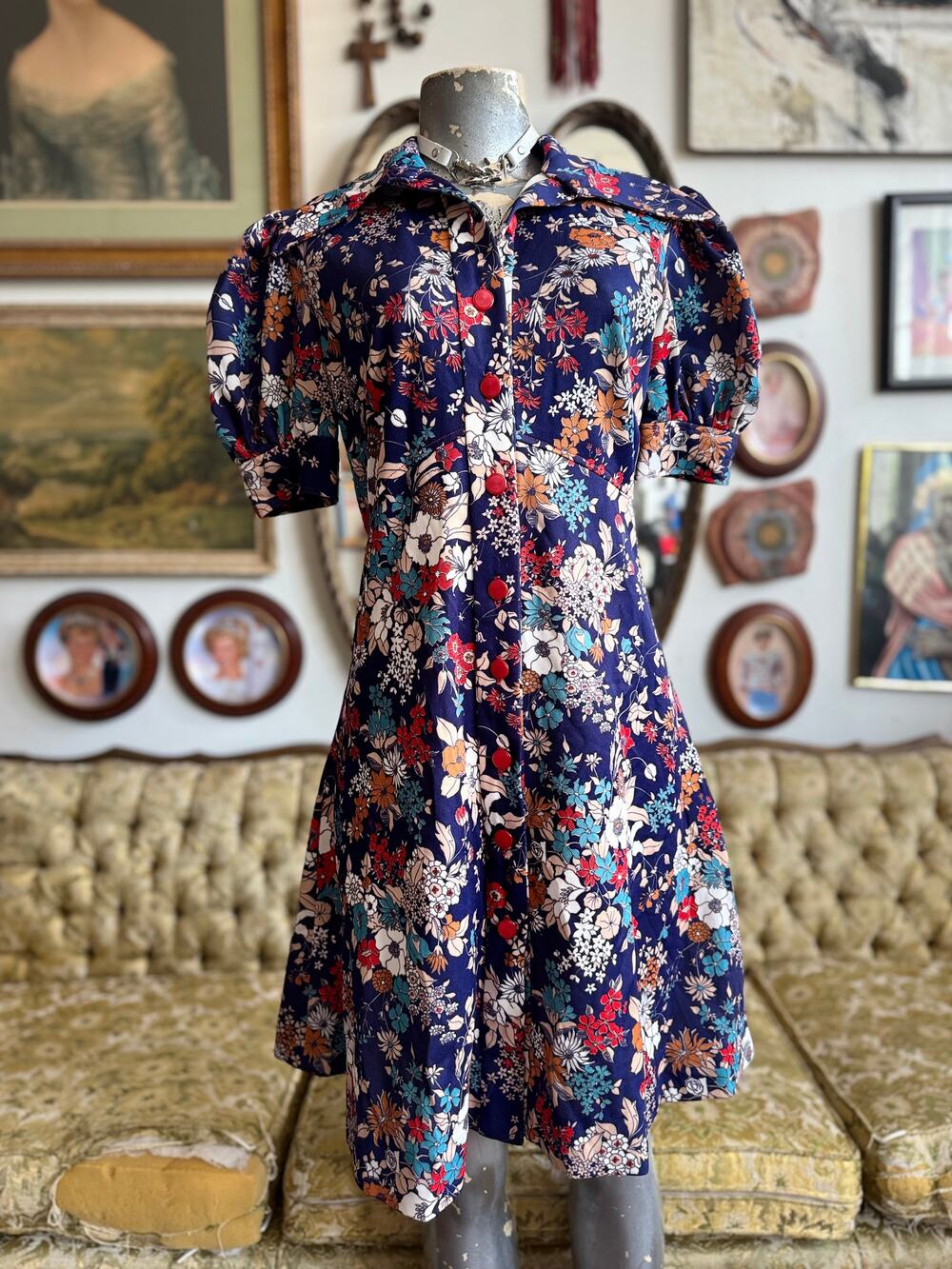 70s Vintage Floral Bouquet Puff Sleeve Button Up Dress Size Large